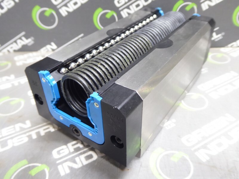 NEW Rexroth Star 1624-314-10 Runner Block/Roller Rail