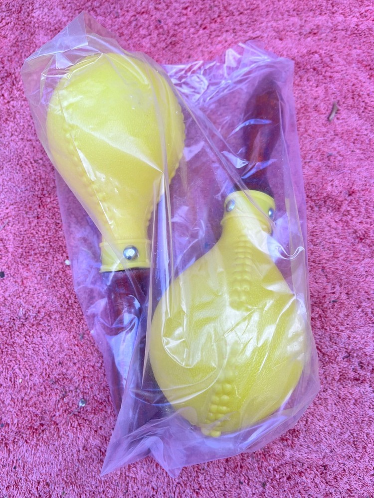 Performance Plus Rawhide Style Maracas Yellow