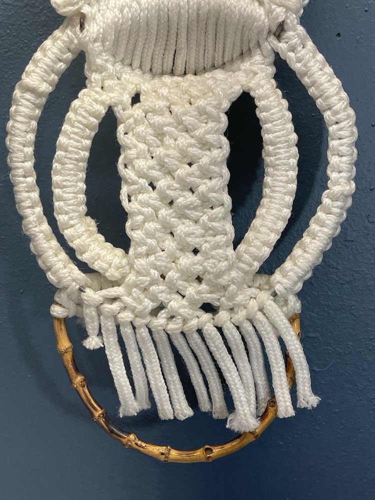 Frog Macrame Hanging Towel Holder White Ceramic Eyes Bamboo Handle Ring Toad 20”