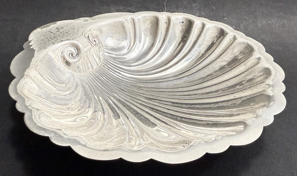 Vintage American Sterling Silver Footed Shell Dish (Scrap)