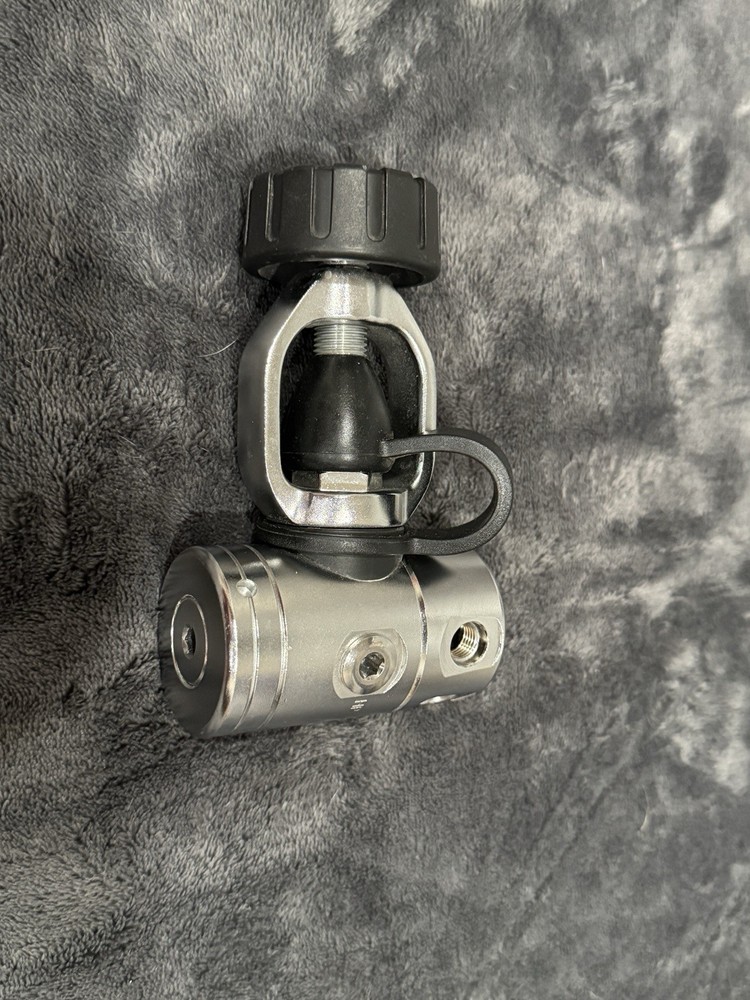 Scuba 1st Stage Regulator, Swivel