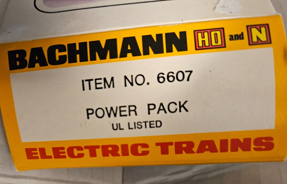 Vintage Bachmann HO and N Power Pack # 6607 Untested