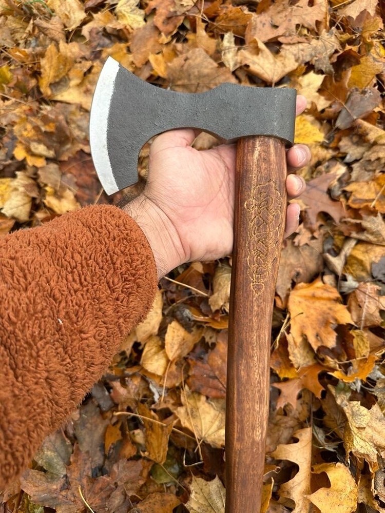 Carbon Steel Axe TOMAHAWK HATCHET INTEGRAL ENGRAVED HANDLE W/ Leather Sheath