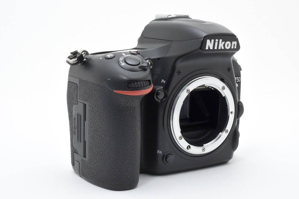 Nikon D750 C0104