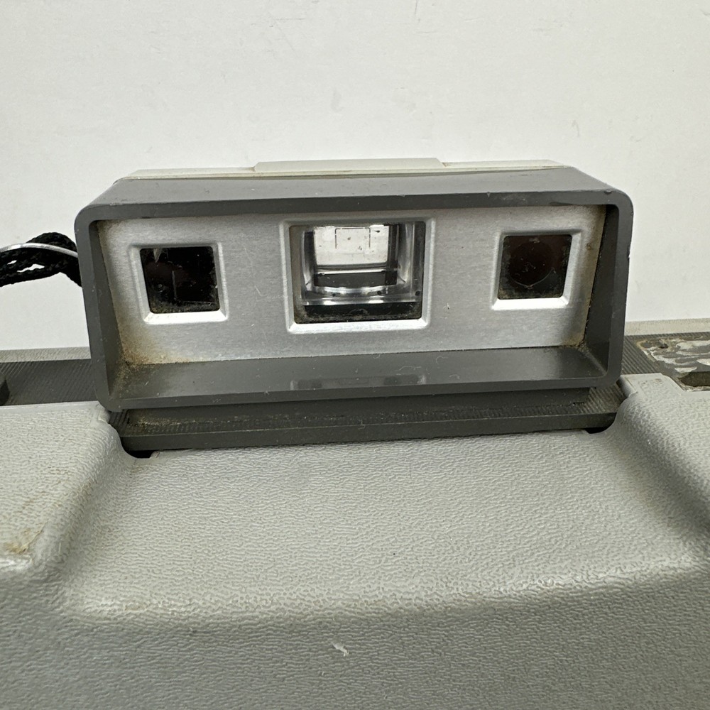 Polaroid 420 Automatic Land Camera Untested For Parts Repair