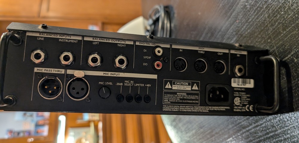 VoiceLive Harmony Correction Effects Vocal Processor