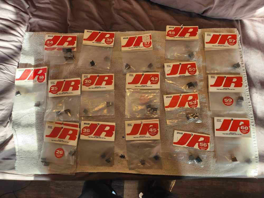 JR transmitter and reciever crystal set  CH- 25