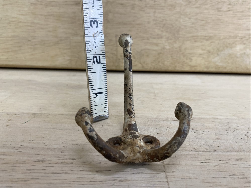 ANTIQUE WALL COAT HOOK Iron Metal Primitive