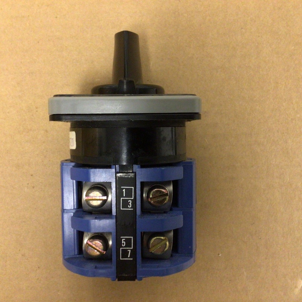 Kraus & Naimer Control Switch CSA C22-14 CEE-24