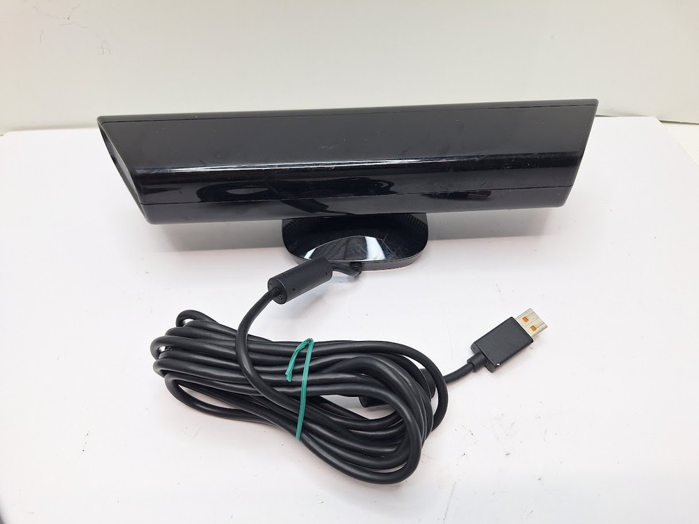 Genuine Microsoft XBOX 360 Kinect Sensor Bar and A/V Cables