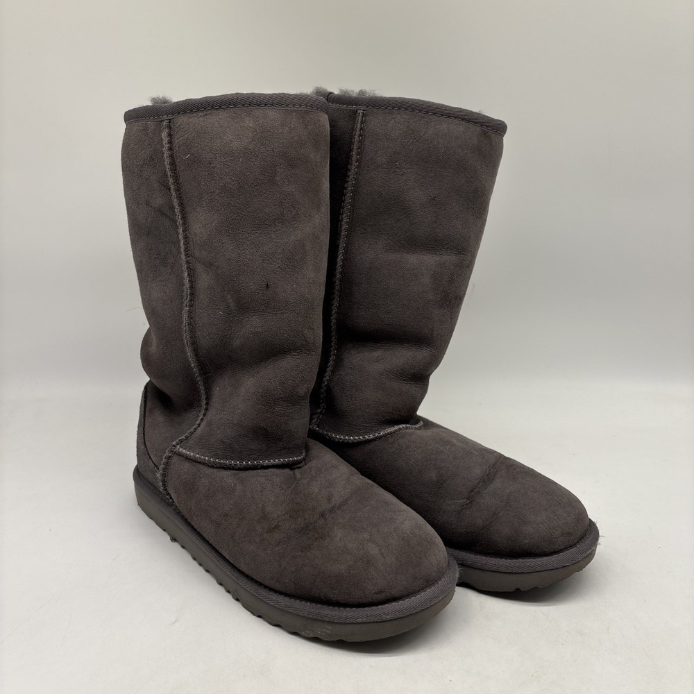 Womens UGGs Tall Grey Size 6!