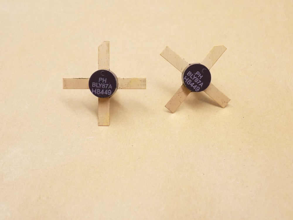 1x BLY87A PHILIPS TRANSISTOR NOS