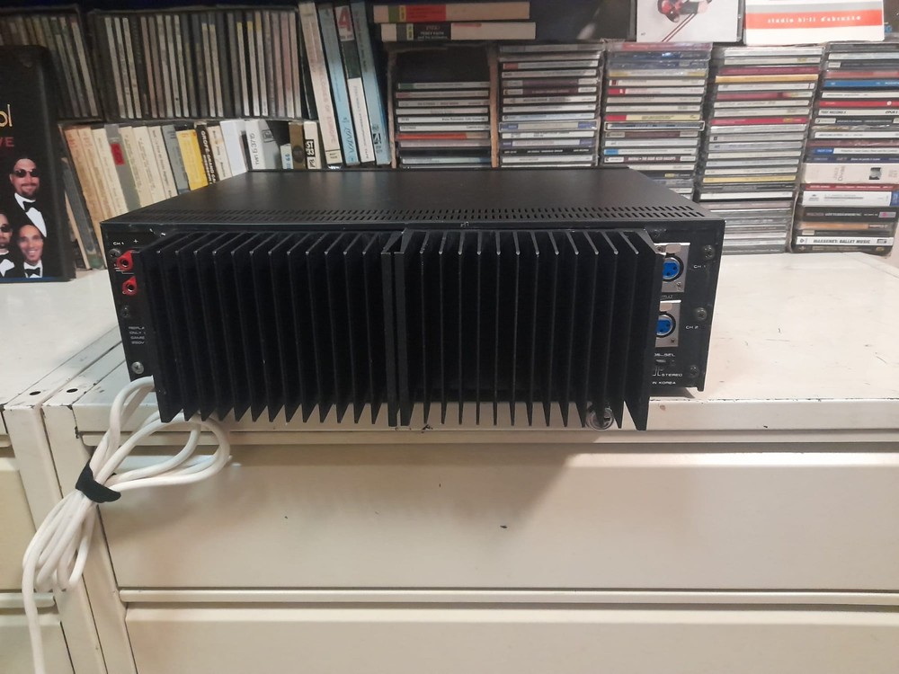 INKEL POWER END MOD. MA-410 BLACK.