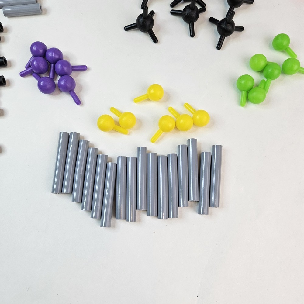 Advanced Chemistry Molecular Model Set 2nd Ed. VSEPR Models 180 Pieces Complete