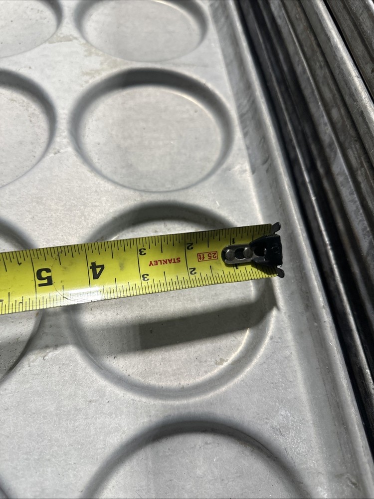 Hamburger Pans 4.5”