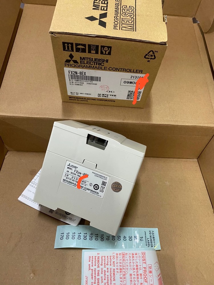 1pc Mitsubishi FX2N-8EX New