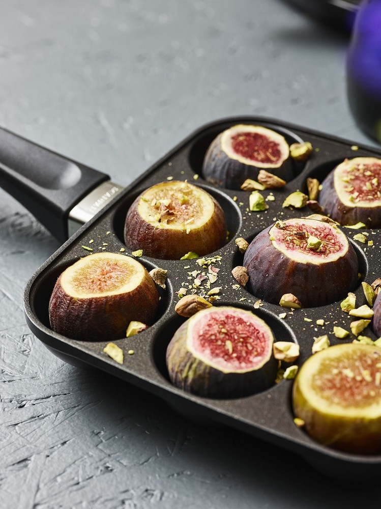 Scanpan Classic Aebleskiver Puff Dumpling Pan