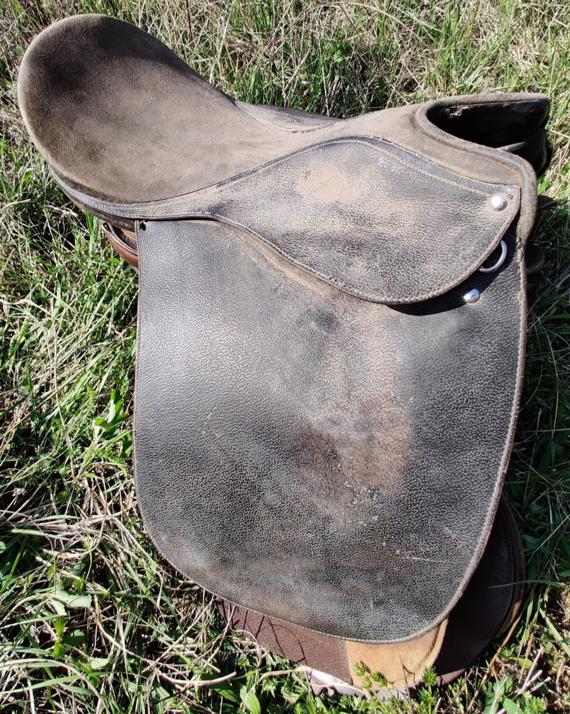 English Saddle