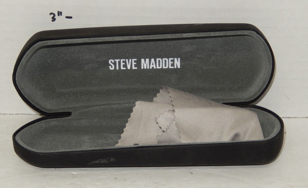 Steve Madden Black Sunglasses Eyeglasses Case