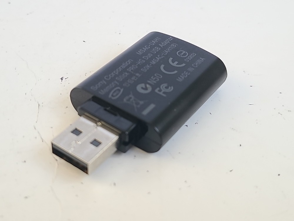 Genuine SONY MSAC-UAH1 Memory Stick PRO-HG Duo USB Adaptor Card Reader - EUC