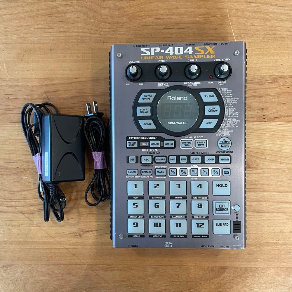 Roland SP-404SX Portable Linear Wave Sampler jp