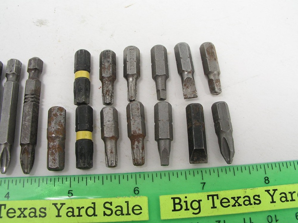 24pc 1/4" Hex Drive Bit Lot