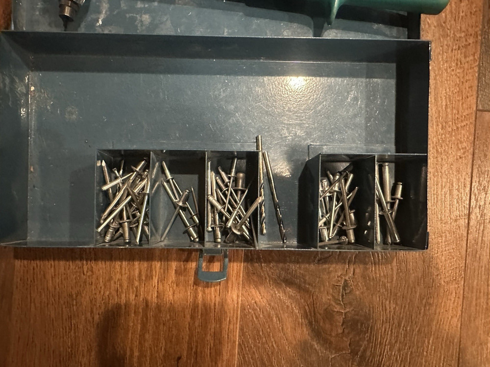 Star Blind Rivets w/ Rivets.