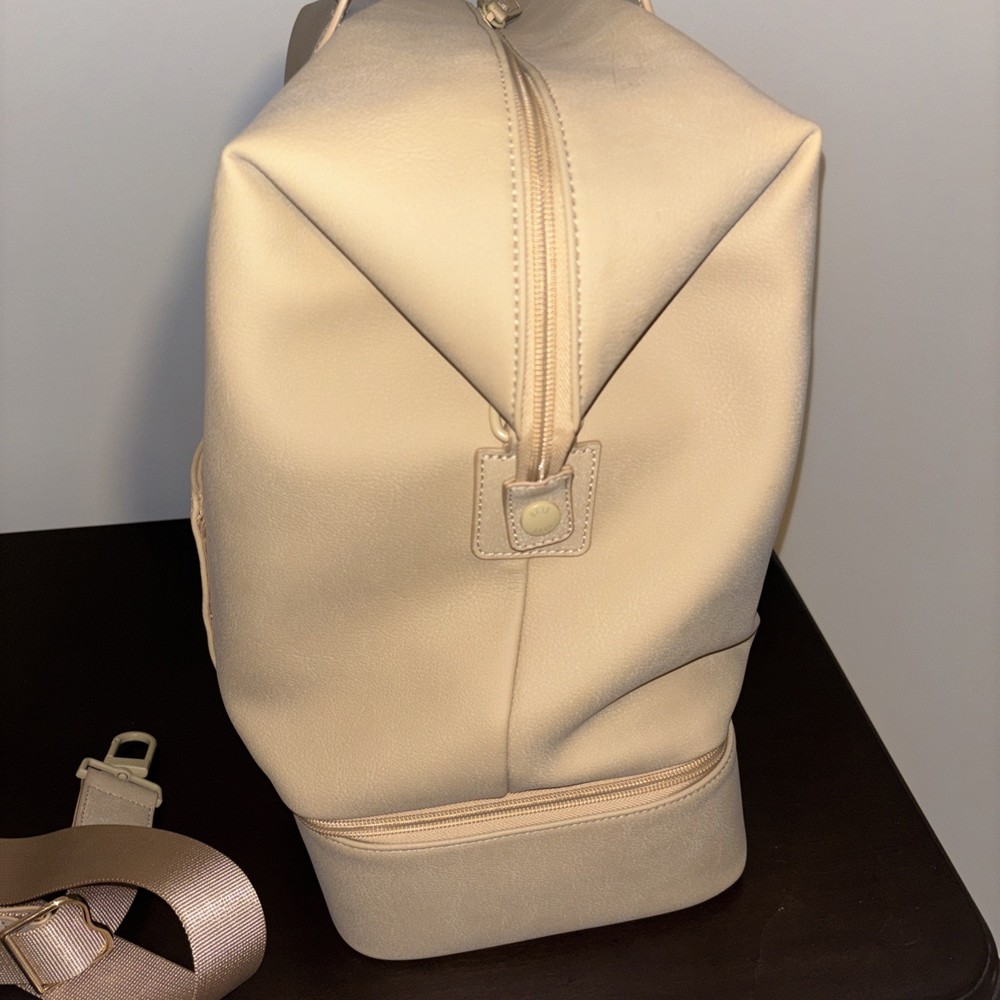 Beis The Premium Weekender Beige
