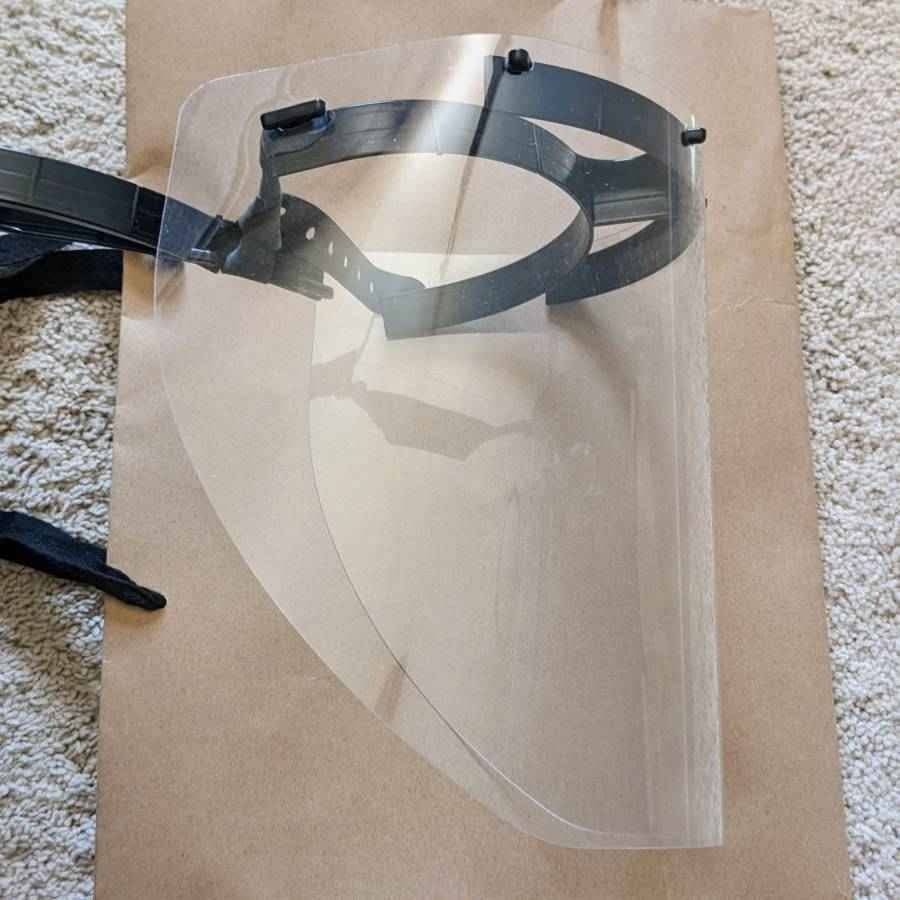 NEW reusable all plastic face shield mask visor PPE with adjustable rubber strap