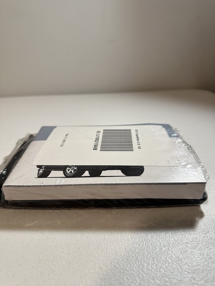 2013 Ford Expedition Owner's Manual Set With Case