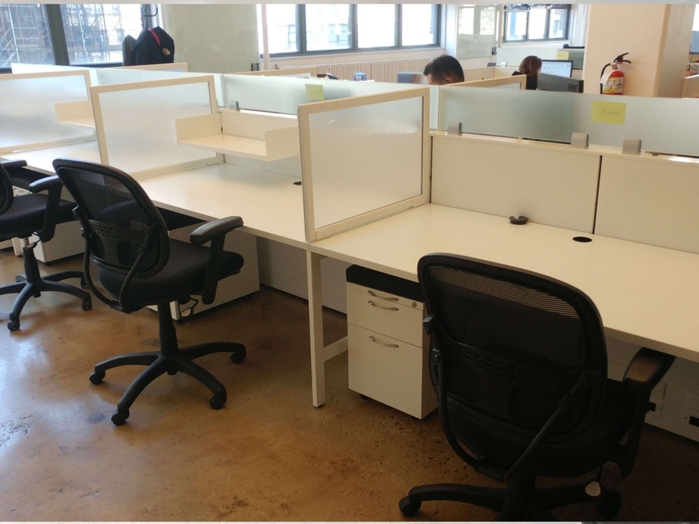 AIS Matrix 60x30 Used Cubicles