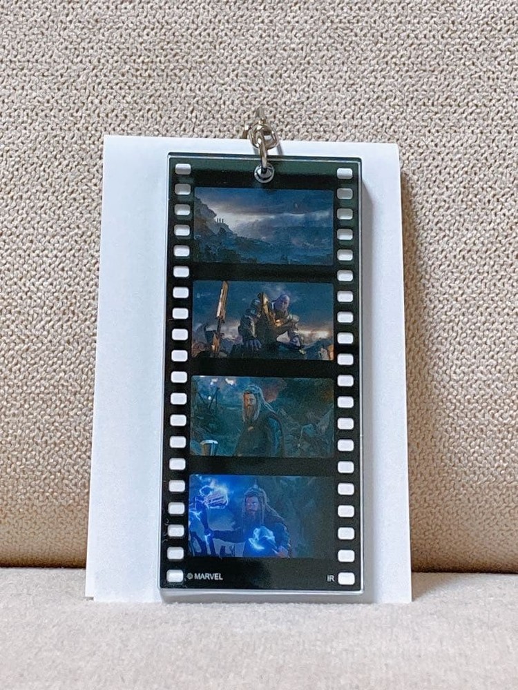 MARVEL Avengers Endgame Blind Film Keychain A