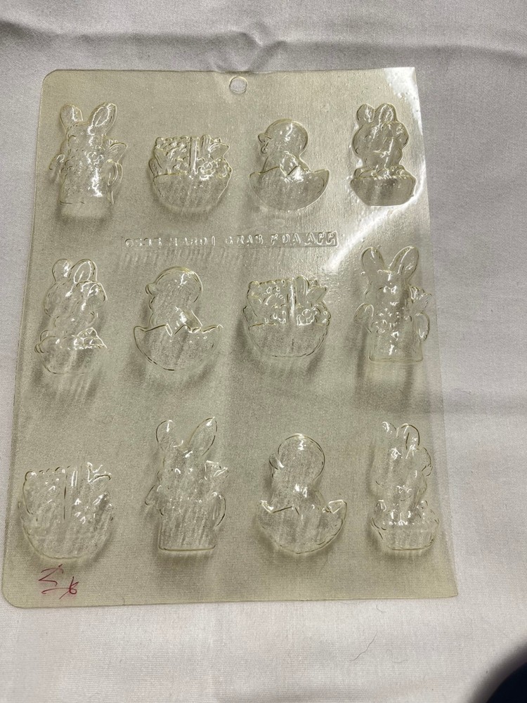 Candy Mold - Easter- Ducks, Bunnies and Baskets