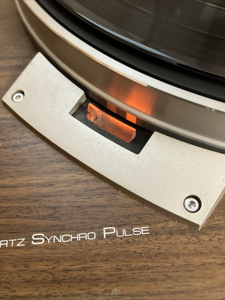 PIONEER PL-570 TURNTABLE