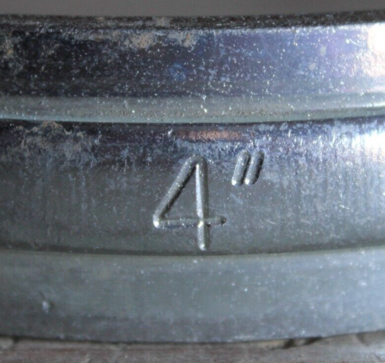 Unbranded Ridged 4" 1-Hole Pipe Strap