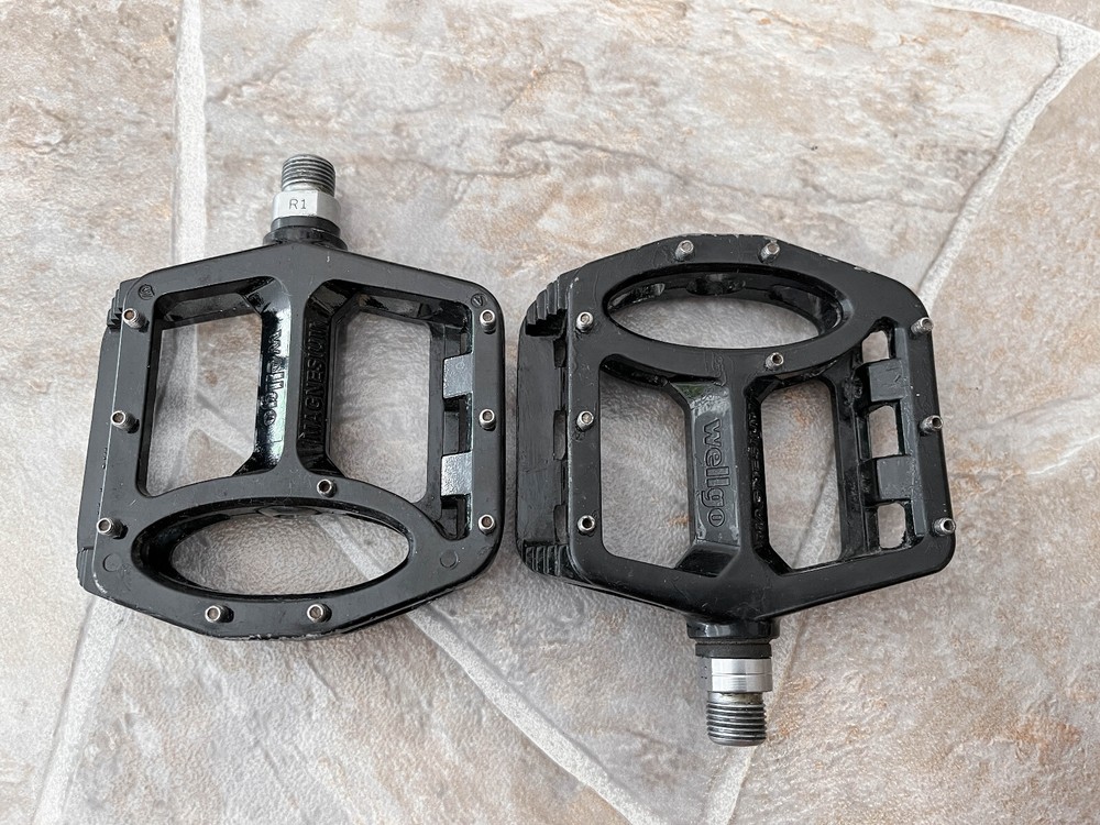 Wellgo Magnesium sealed bearing