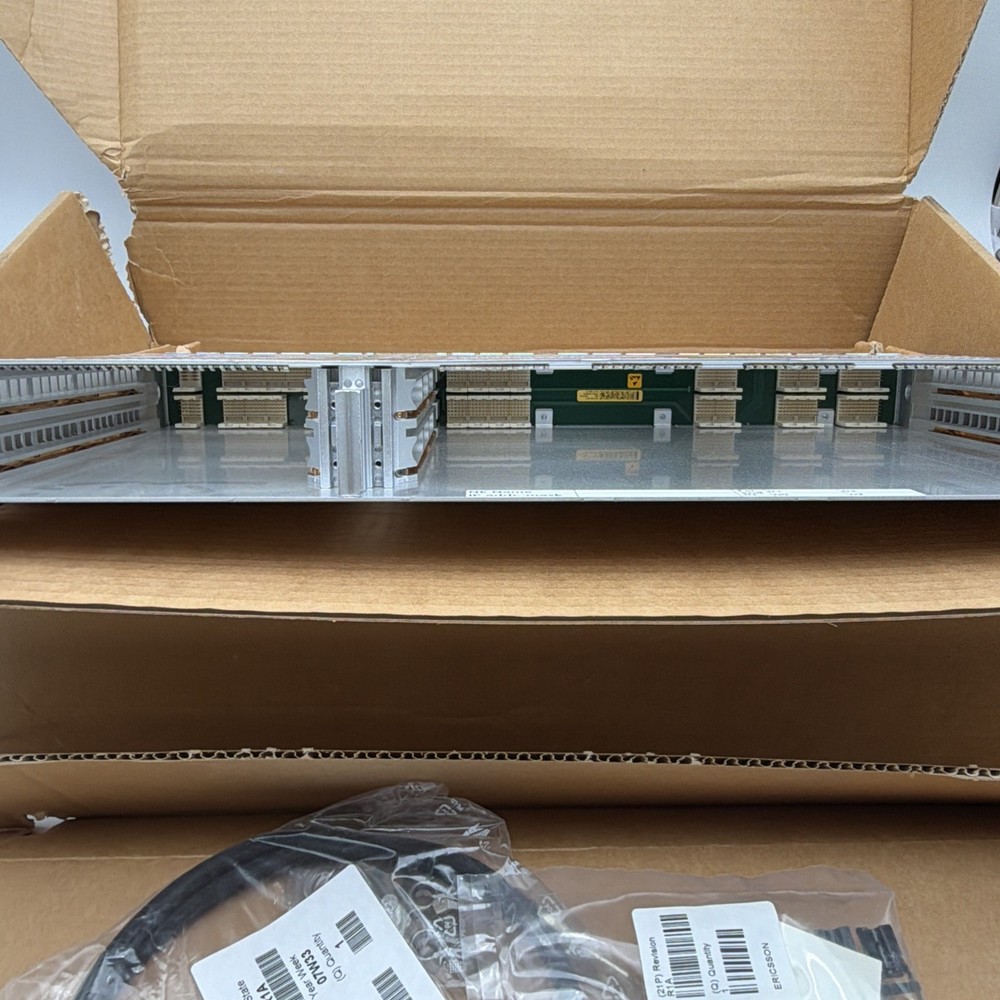 NEW Ericsson Mini-Link BFD 599 031/1 R2D Subrack AMM 2PAC Microwave Data link
