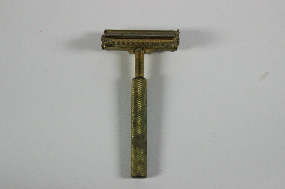 Vintage Valet Auto Strop Razors