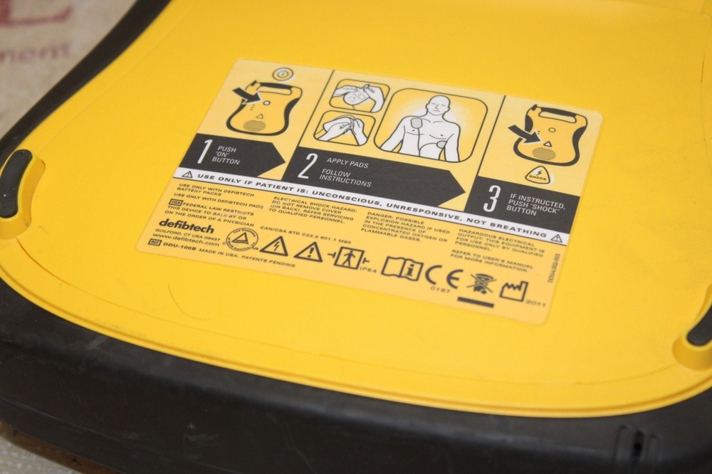 Defibtech Lifeline ReviveR AED DDU-100