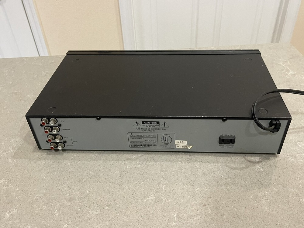 Mitsubishi Stereo 10 Band Graphic Equalizer DA-G157 Tested & Working