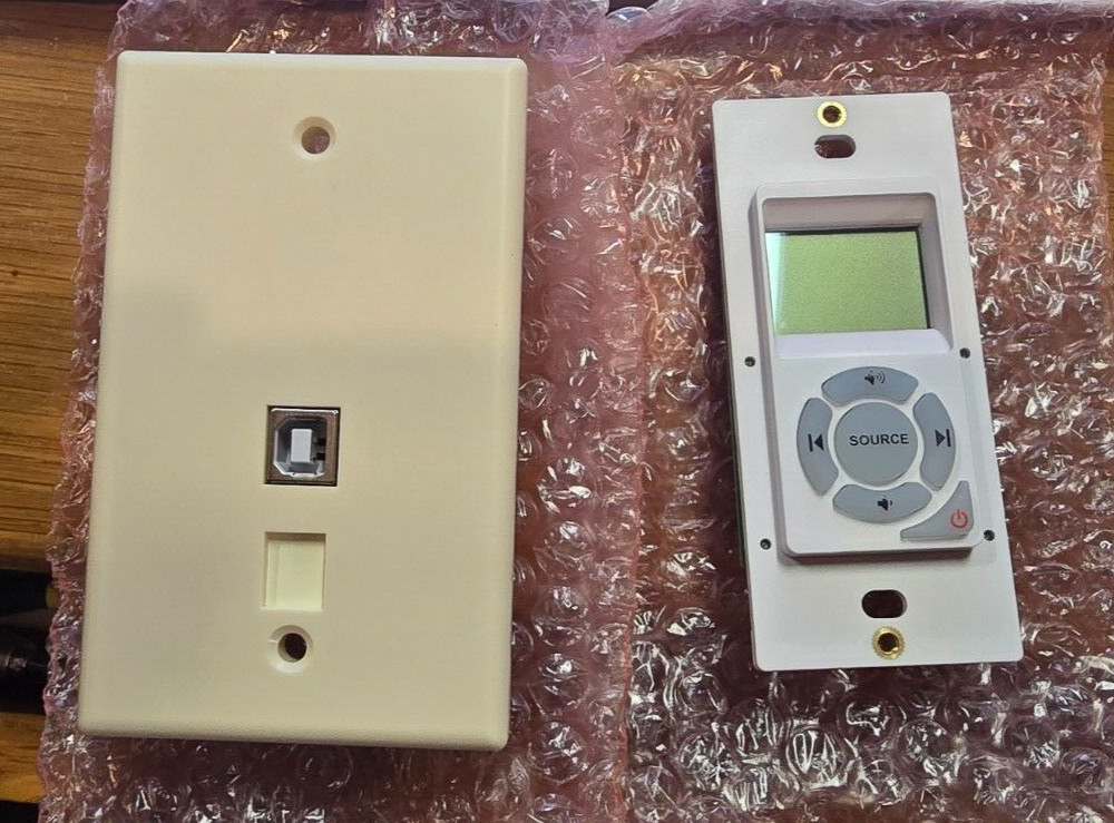 CasaTunes Keypad and USB