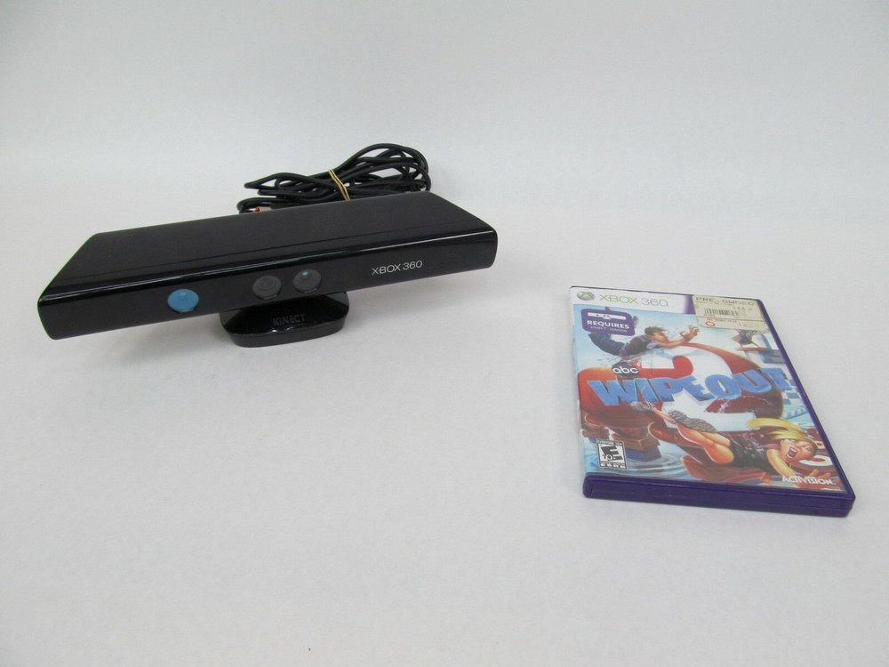 XBOX 360 Kinect Bundle – w/ Wipeout Game