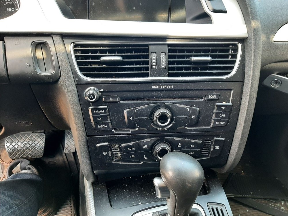 A4 AUDI 2011 High Mounted Stop Light 922519