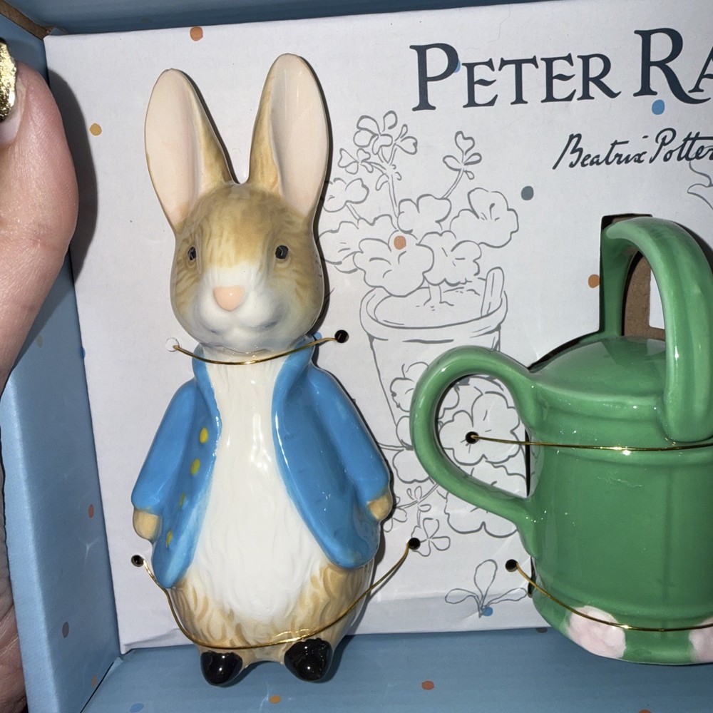 🐣Beatrix Potter Peter Rabbit Easter Ceramic Salt & Pepper Shakers & Candy Dish