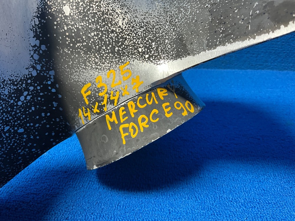90 MERCURY FORCE FAN PROPELLER OEM