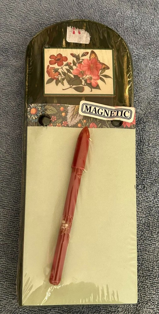 Vintage Magnetic Notepad With Pen Sealed