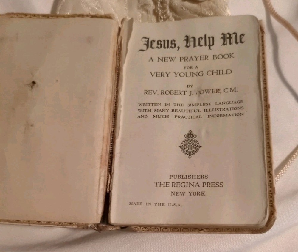 Vintage 1940s Catholic Prayer Set