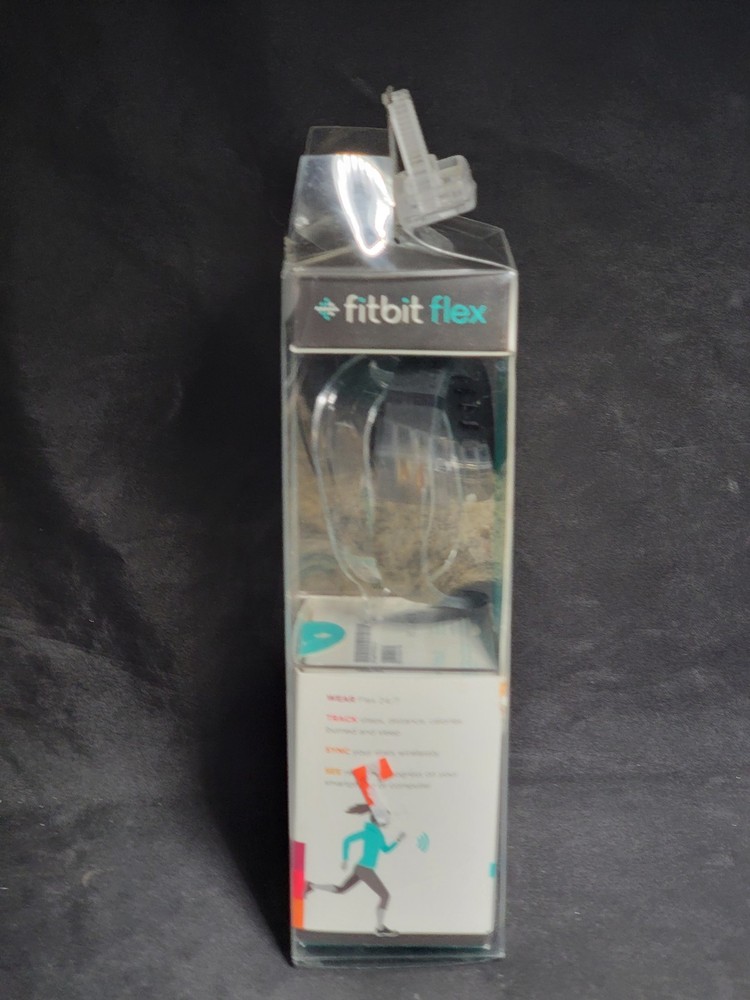 Fitbit Flex Wireless Activity Sleep Tracker Wristband Open Box Complete