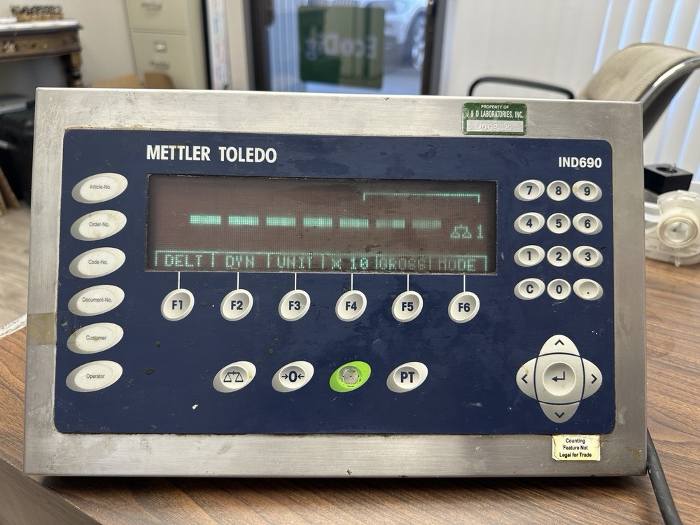 METTLER TOLEDO IND690 DESK WEIGHING DISPLAY TERMINAL CONTROLLER