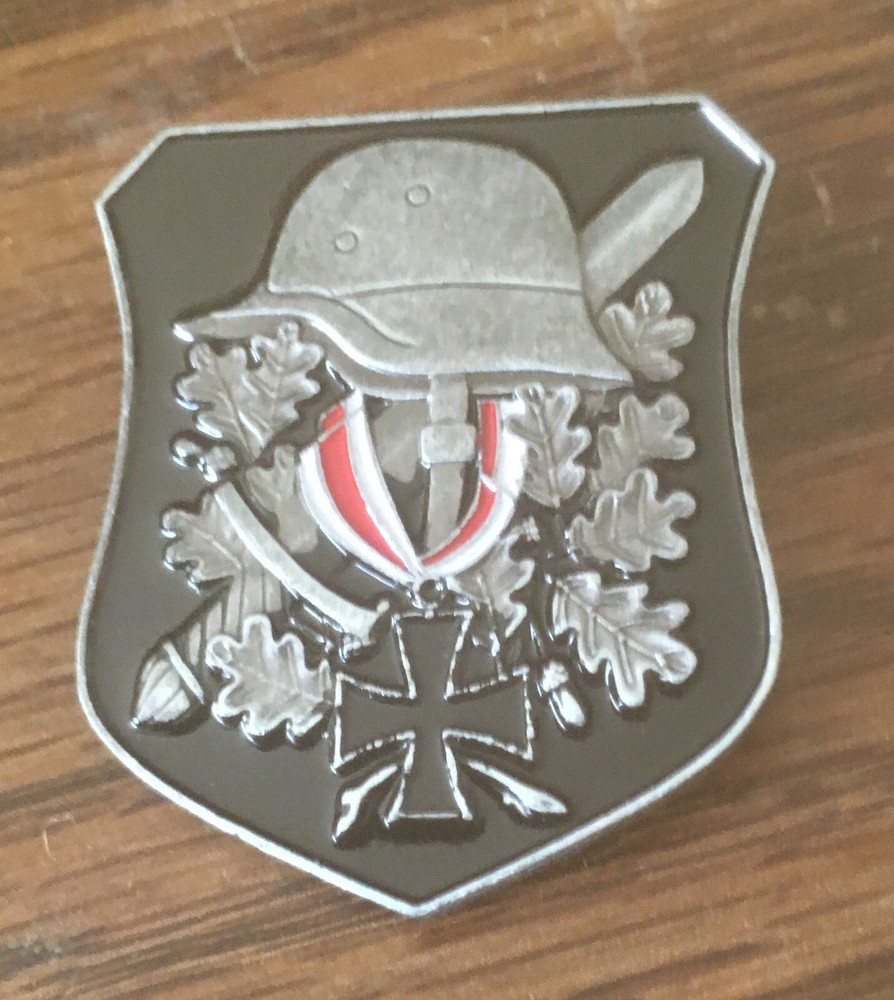 German cross  badge pin WW2 /copy/